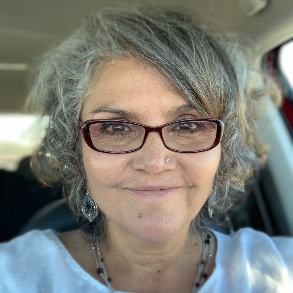 Meet your Posher, Magdalena